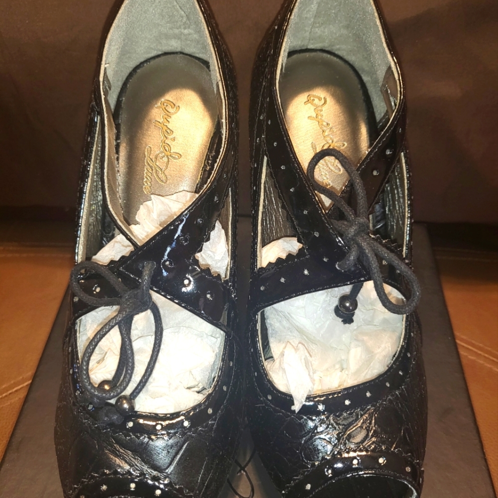 Qupid Luxe Sexy Sandals Heels 7